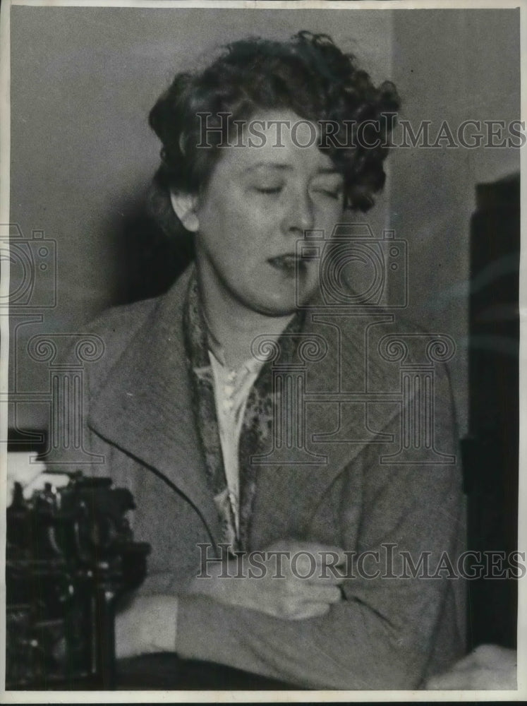 1937 Press Photo Marian Souther at the Los Angeles police station for murder