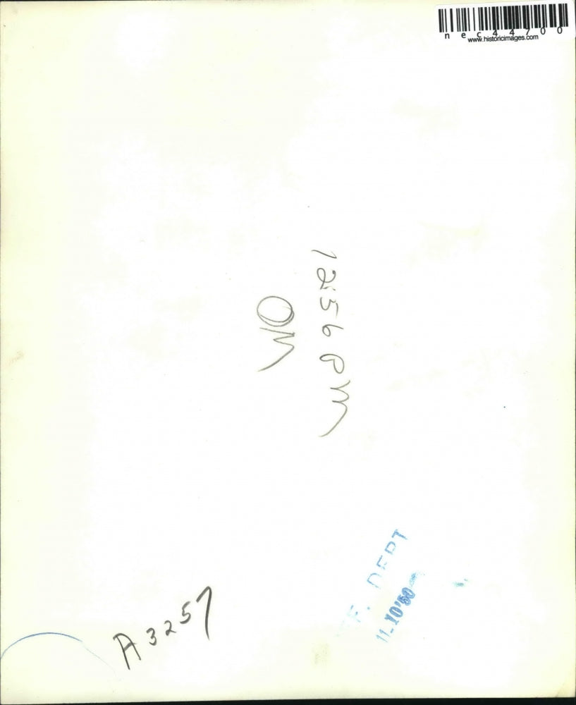 1950 Press Photo Andy Osborne WWII Veteran Campaigning for County Clerk