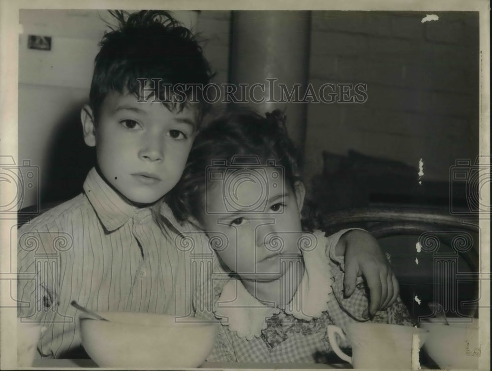 1947 Press Photo The Ross kids were abandoned by parents