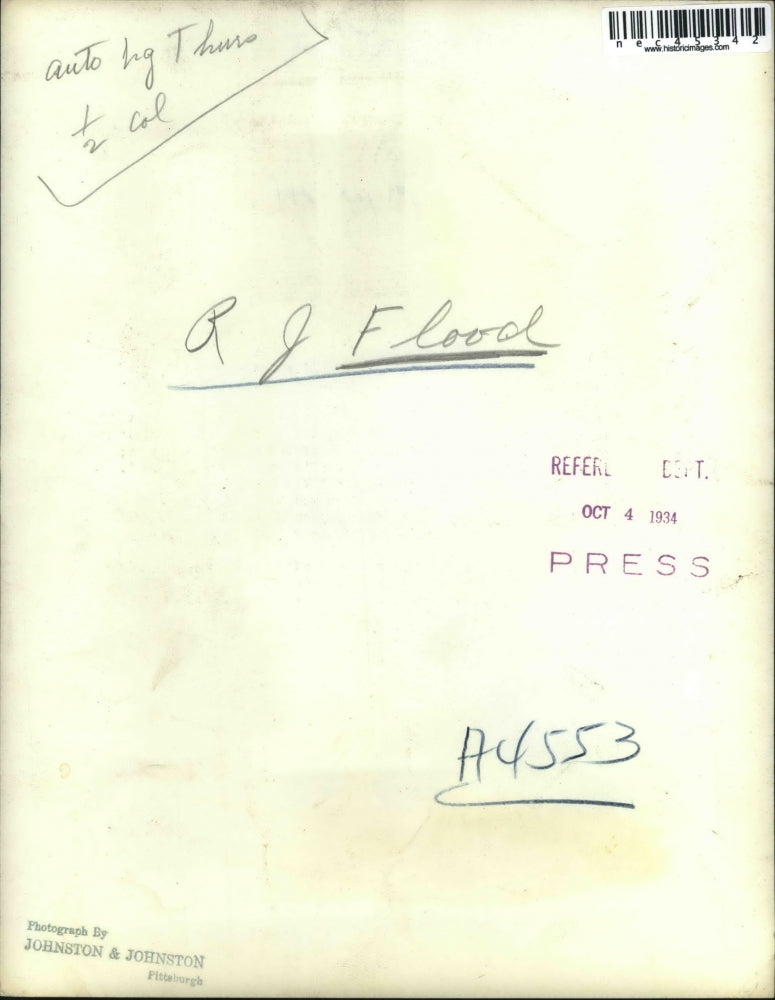 1934 Press Photo Mr RJ Flood at his desk in Pittsburgh. Pa