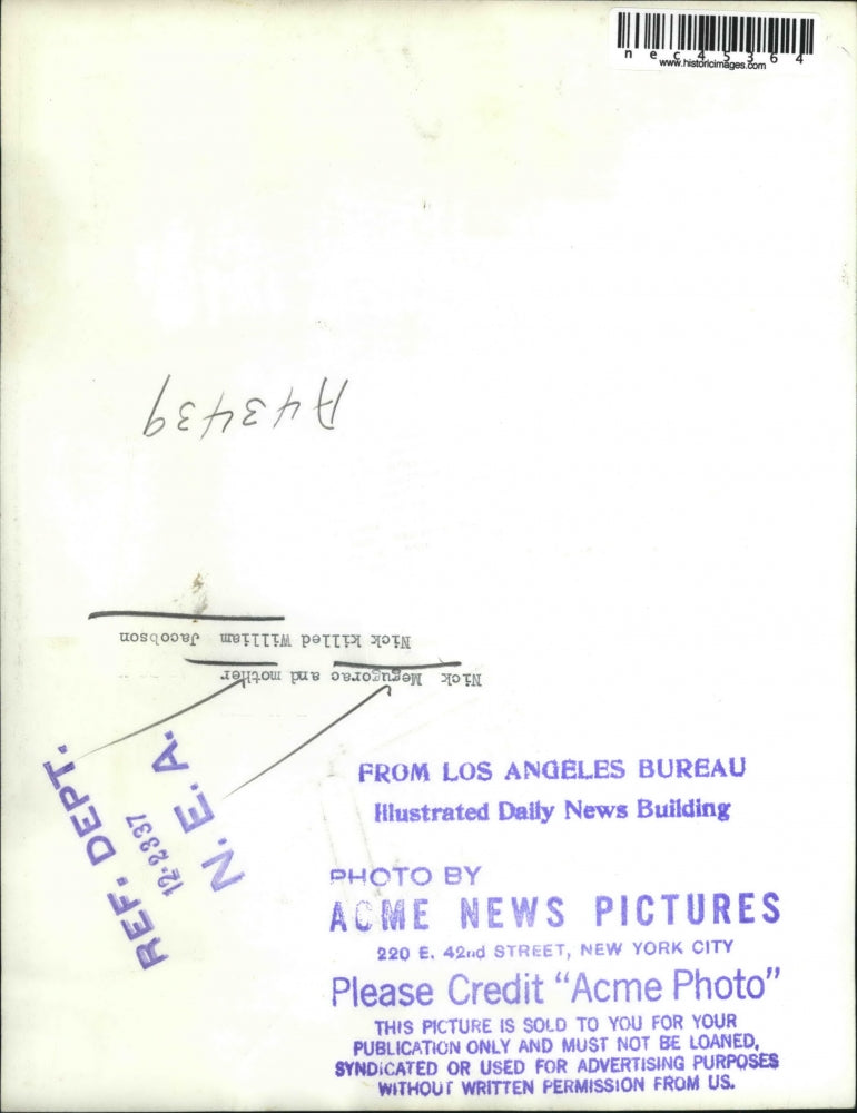 1937 Press Photo William Jacobson Teen Murderer Nick Megugorac With Mother