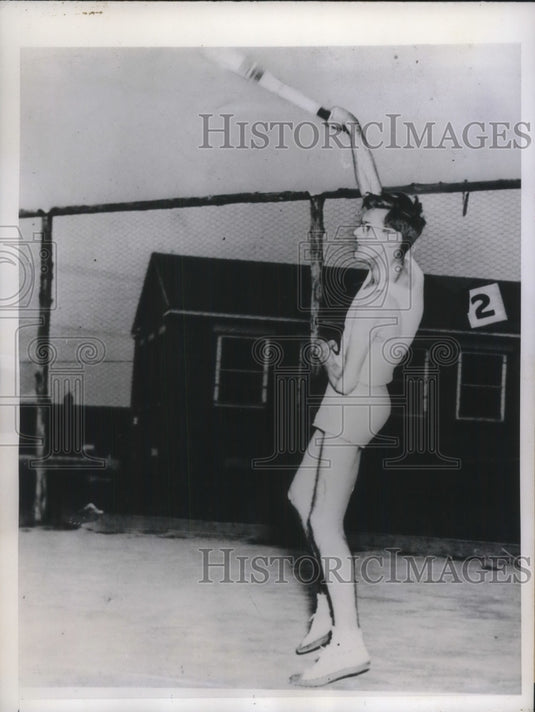 1946 Press Photo Valley Forge, Pa Pfc Wesley J Wagner at tennis- Historic Images