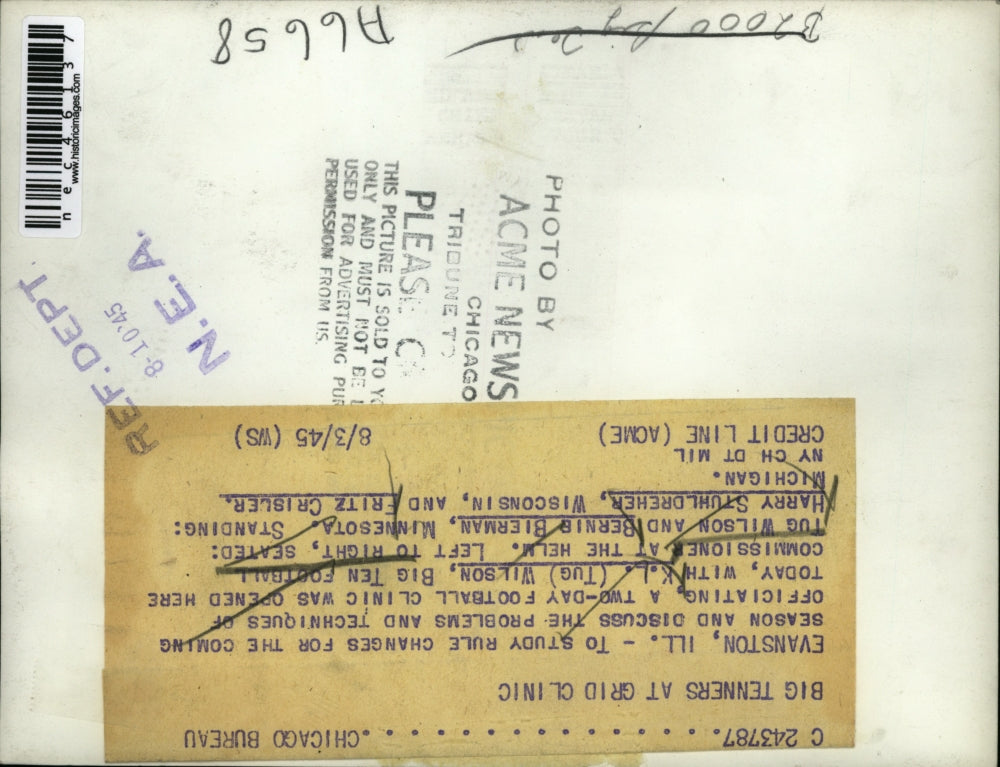 1945 Press Photo Football Commissioner discussed football Clinic in Illinois.