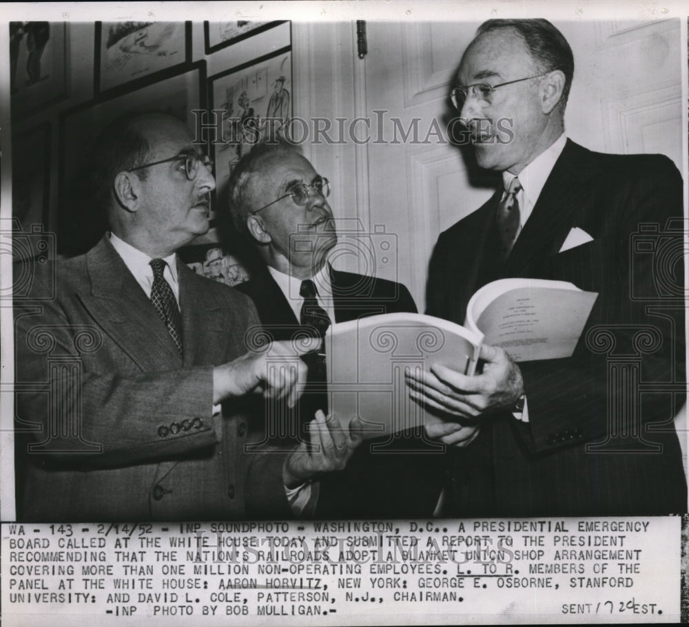 1952 Press Photo A presidential emergency board at the White House.