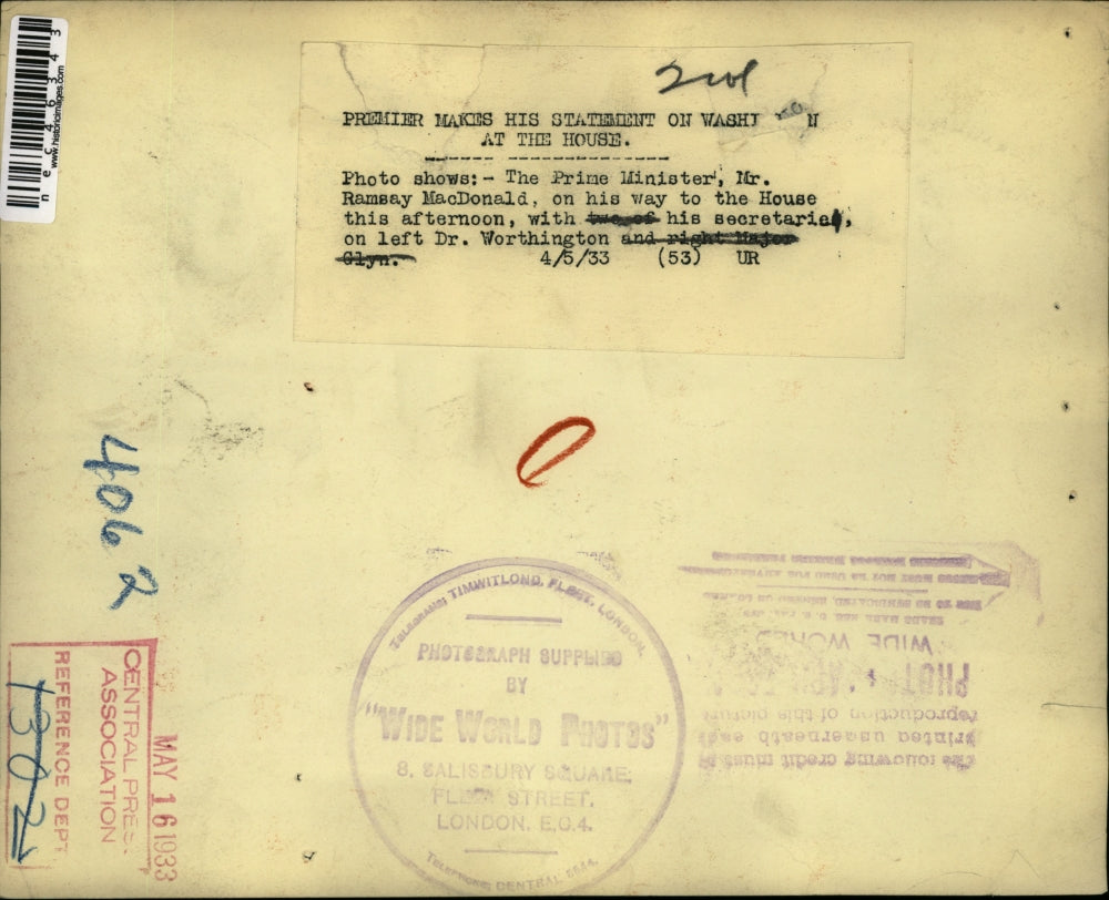 1933 Press Photo Mr. Ramsay MacDonald on his way to the house in Washington DC