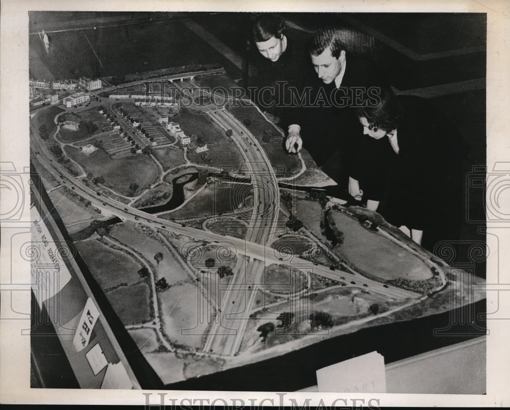 1939 Press Photo New roads for Britain. Royal Institute of British Architects.- Historic Images