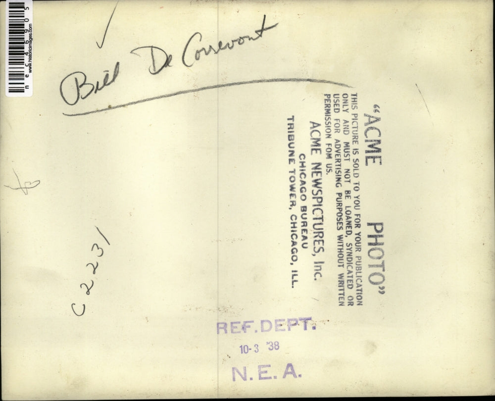 1938 Press Photo Mr Bill De Correvont in his workshop