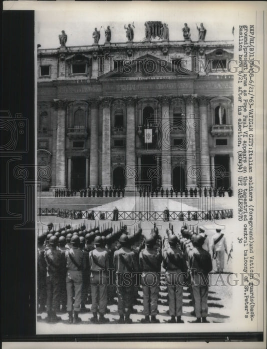 1963 Press Photo Italian Troops & Vatican Guards Stand At Attention- Historic Images