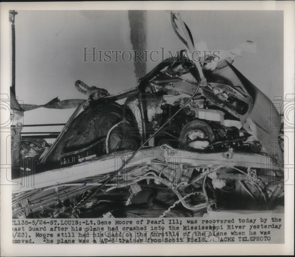 1948 Press Photo Wreckage of Plane Crash