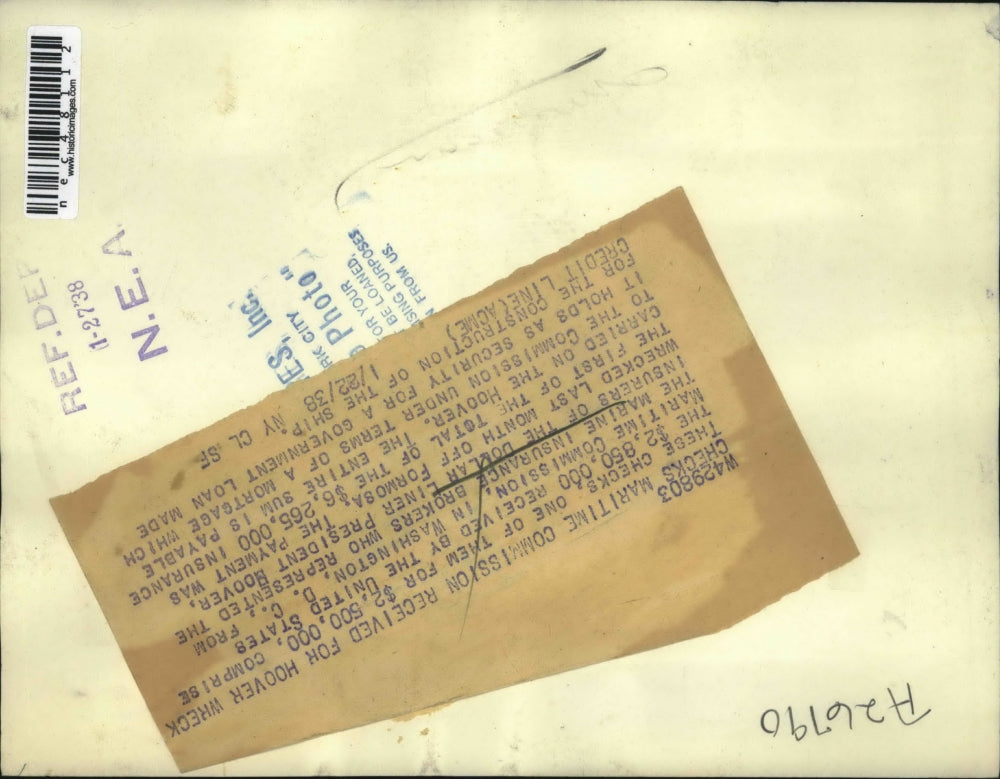 1938 Press Photo Checks from Marine Ins. brokers for US Marime Commission