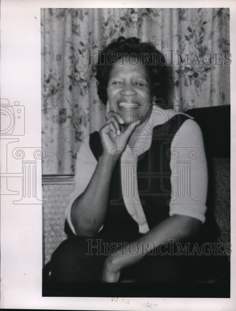 1967 Press Photo Mrs Clara Boddies of Dove Avenue