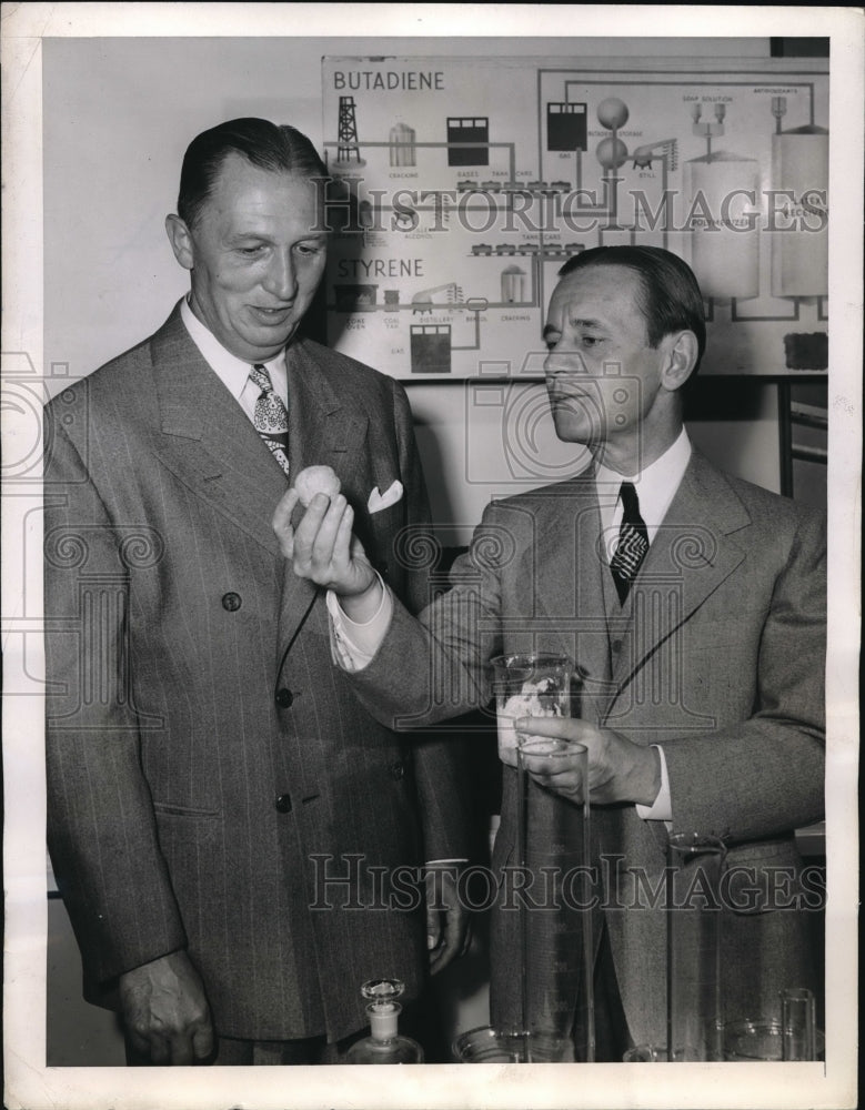 Load image into Gallery viewer, 1955 Press Photo Harvey Firestone Jr &amp; Lee Jackson synthetic rubber tires
