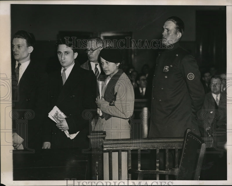 Load image into Gallery viewer, 1934 Press Photo Leonara Weiss Arraigned For Throwing Stones At Strike
