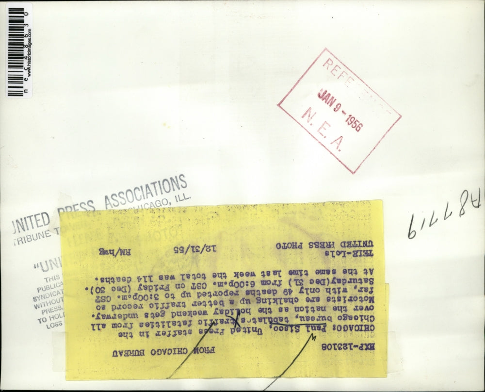 1955 Press Photo Paul Sisco United Press Staffer Calculates Traffic Fatalities