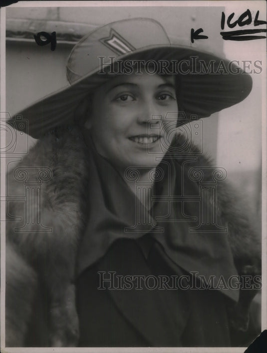 1918 Press Photo Miss Dorothy Read, Boston, Mass. on the SS Ecuador