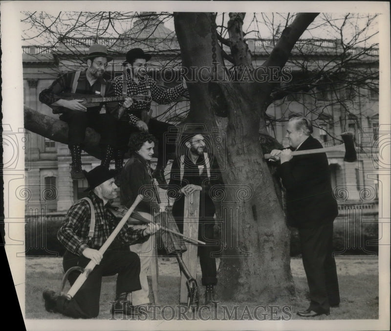 Load image into Gallery viewer, 1940 Press Photo Senator Alexander Wiley Meets Wisconsin Lumberjack Band
