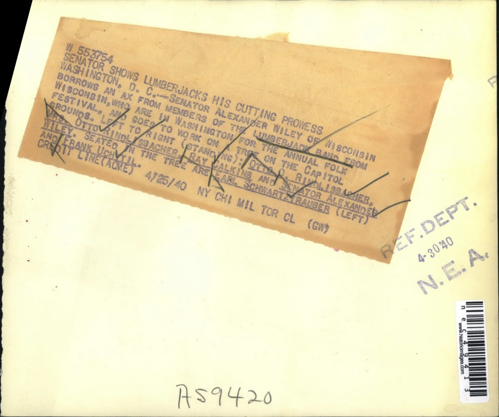 1940 Press Photo Senator Alexander Wiley Meets Wisconsin Lumberjack Band