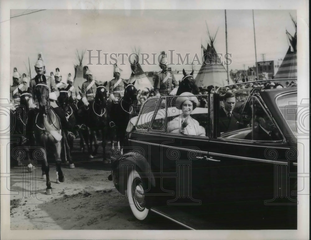 1939 Press Photo Calgary parade for King George VI and Queen Elizabeth