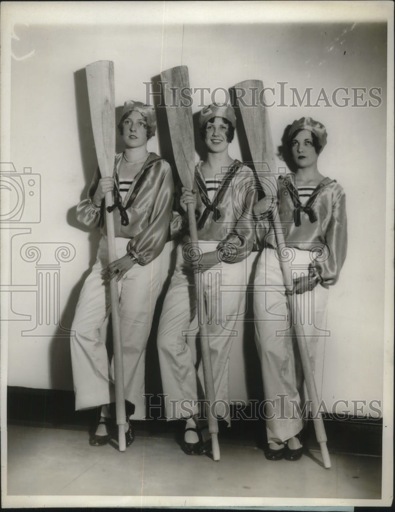 1929 Press Photo 29th Charity Ball, Betty Warner, Dorothy Jamieson, L. Thompson