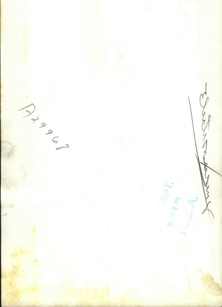 1950 Press Photo Signs for no loitering at election polls