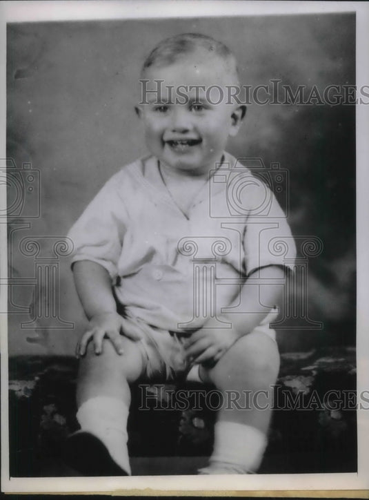 1943 Press Photo Mrs. Harriet Horton claimed to have sold her son Boobie. - Historic Images