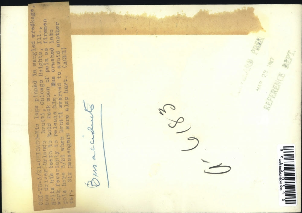 1947 Press Photo Mangled Chicago Bus Driver Orlando Brutti Pulled From Wreckage