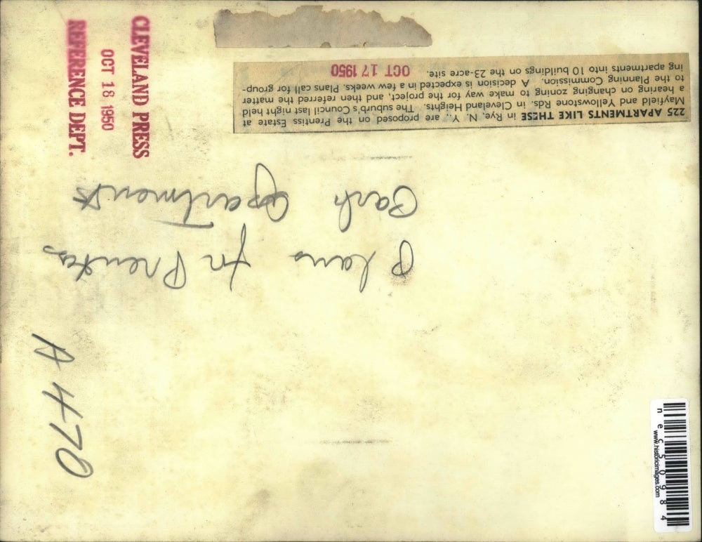 1950 Press Photo General view of the apartments in Cleveland Heights.