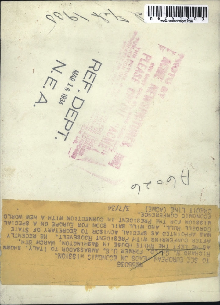 1934 Press Photo Richard W. Child leaves to see European Heads