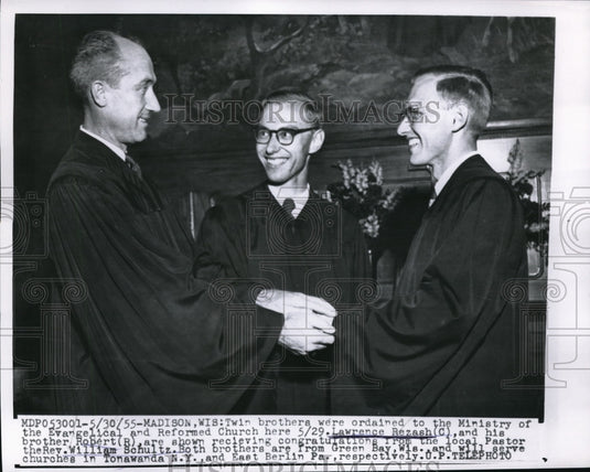 1955 Press Photo Twin Brothers Ministry of Evangelical and Reformed Church  - Historic Images