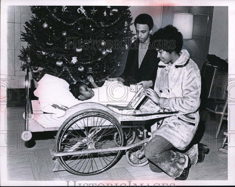 Load image into Gallery viewer, Press Photo Soul Set Members Burchell Jacobs India Pierce Juanita Reynolds
