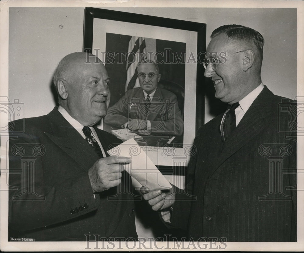 1949 Press Photo Assistant to the President John Steelman with the Director of the Union Industries,