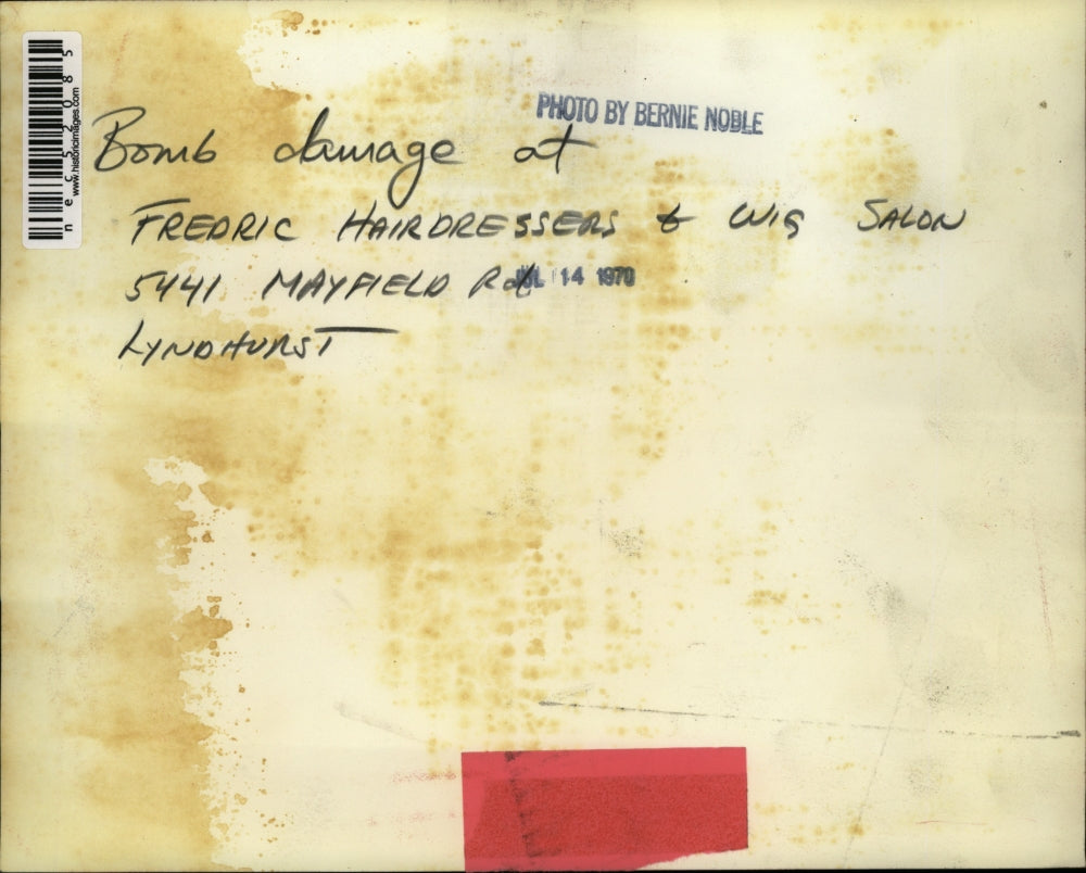 Press Photo Bomb damage at Fredric hairdressers shop in Cleveland, Ohio