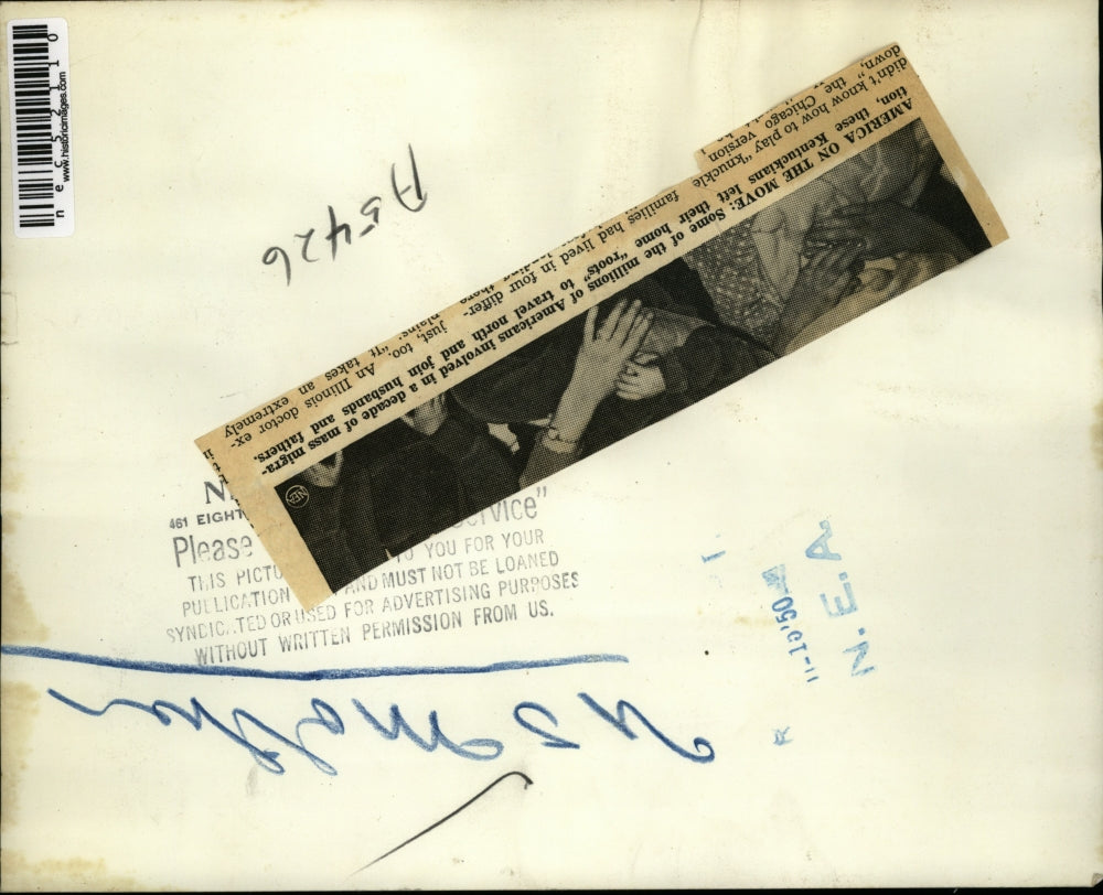 1950 Press Photo Migrant workers from Ky on way north to joing husbands