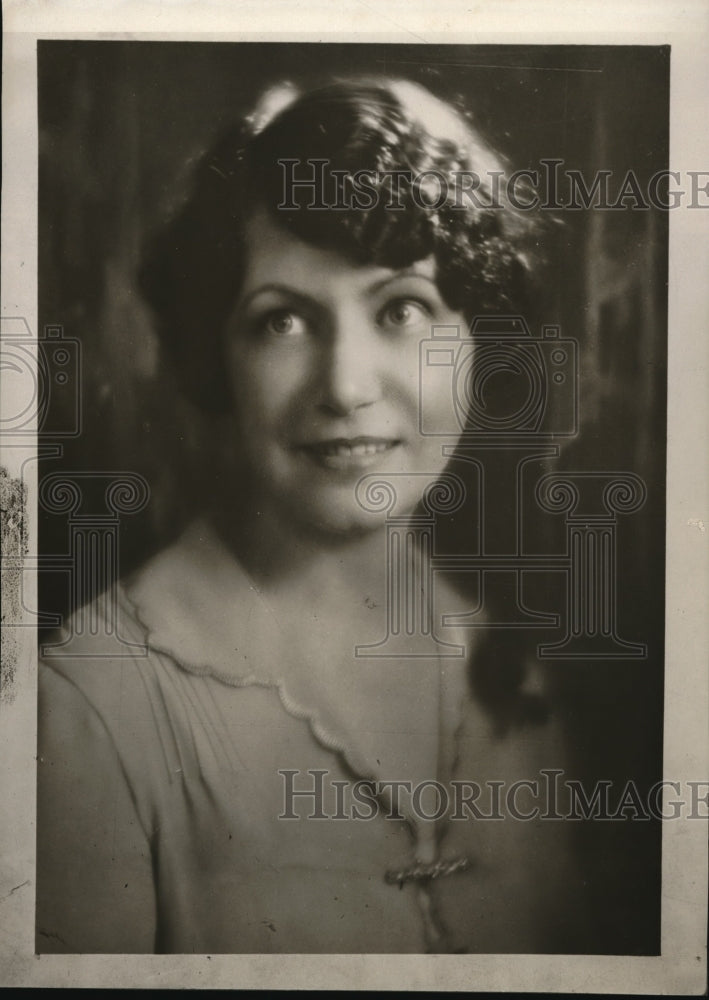 1929 Press Photo Doctor Bernice Newberger Portrait - Historic Images