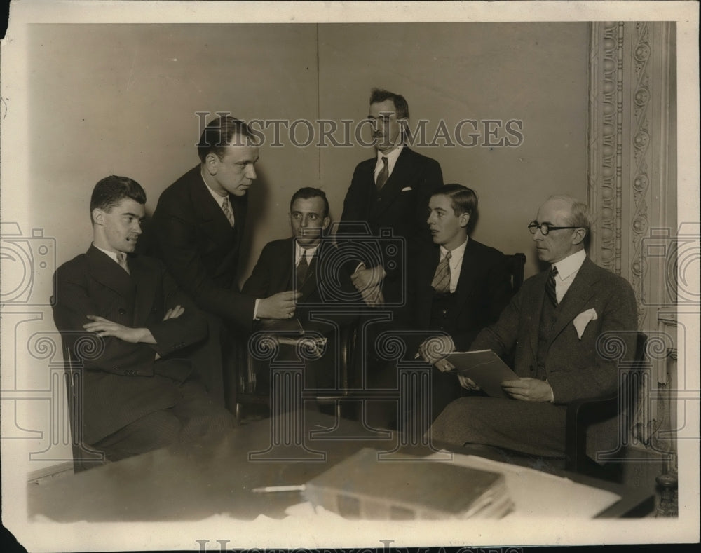 1928 Press Photo  Members of SS Vestris Crew Gives Testimony in New York- Historic Images