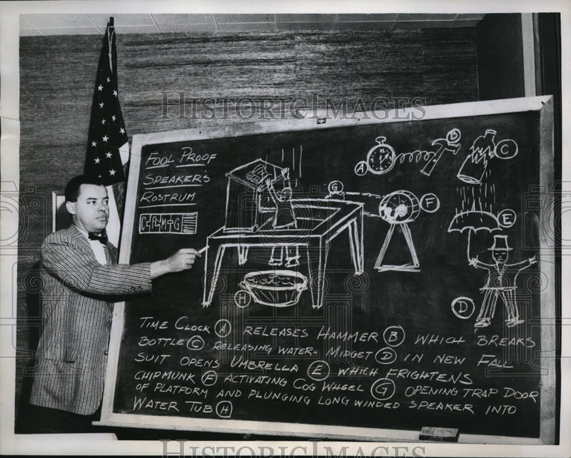 Load image into Gallery viewer, 1959 Press Photo Speaker's Rostrum, Rube Goldberg Charles Stauffacher California
