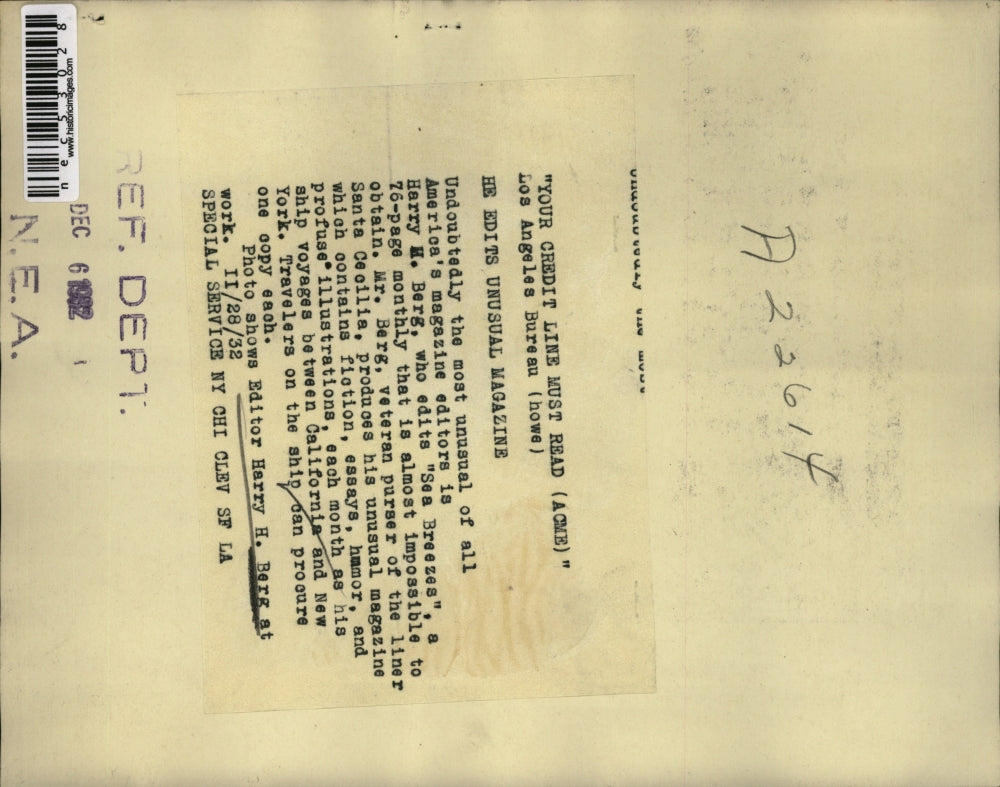 1932 Press Photo Editor Harry H. Berg at work.