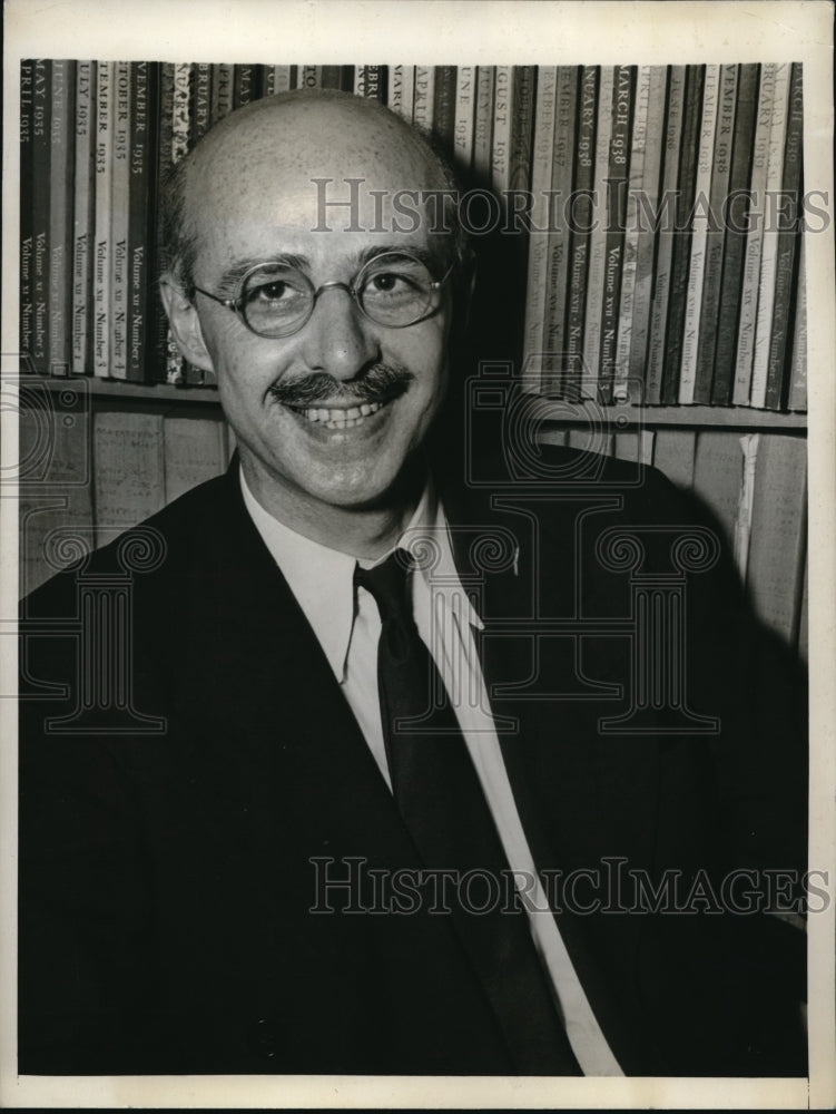 1939 Press Photo Close-up of Ludwell Denny, Scripps Howard Labor Writer