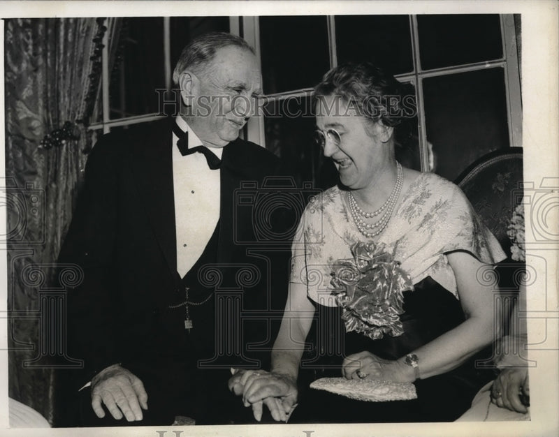 Load image into Gallery viewer, 1939 Press Photo Mr 7 Mrs Daniel Roper, he will be US Minister to Canada
