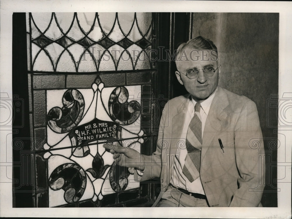 1940 Press Photo Elwood, Ind. Rev S.L. Yoder of Methodist church