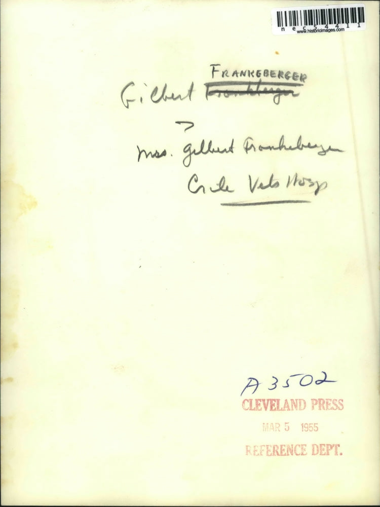 1955 Press Photo Mrs. Glbert Frankebeyer works at vet's hospital