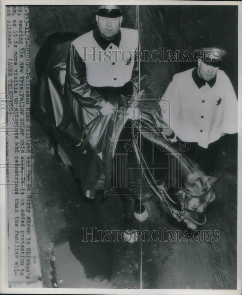 Load image into Gallery viewer, 1962 Press Photo Policemen Mike Gilligan and Tom McGinty in New Uniforms
