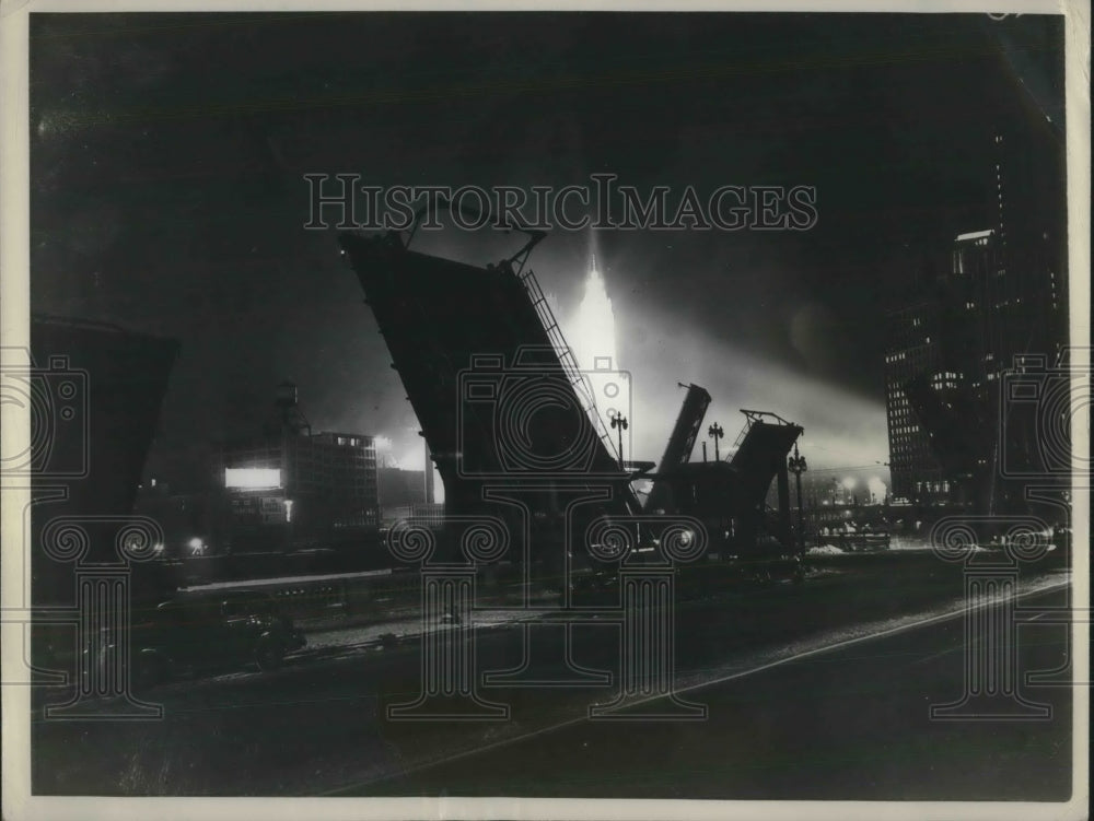 1937 Press Photo Chicago Loop Traffic Tied Up by Electrician's Strike