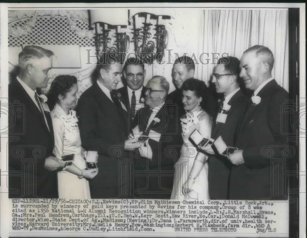 1956 Press Photo Winners of Gold Keys for National 4-H Alumni Recognition