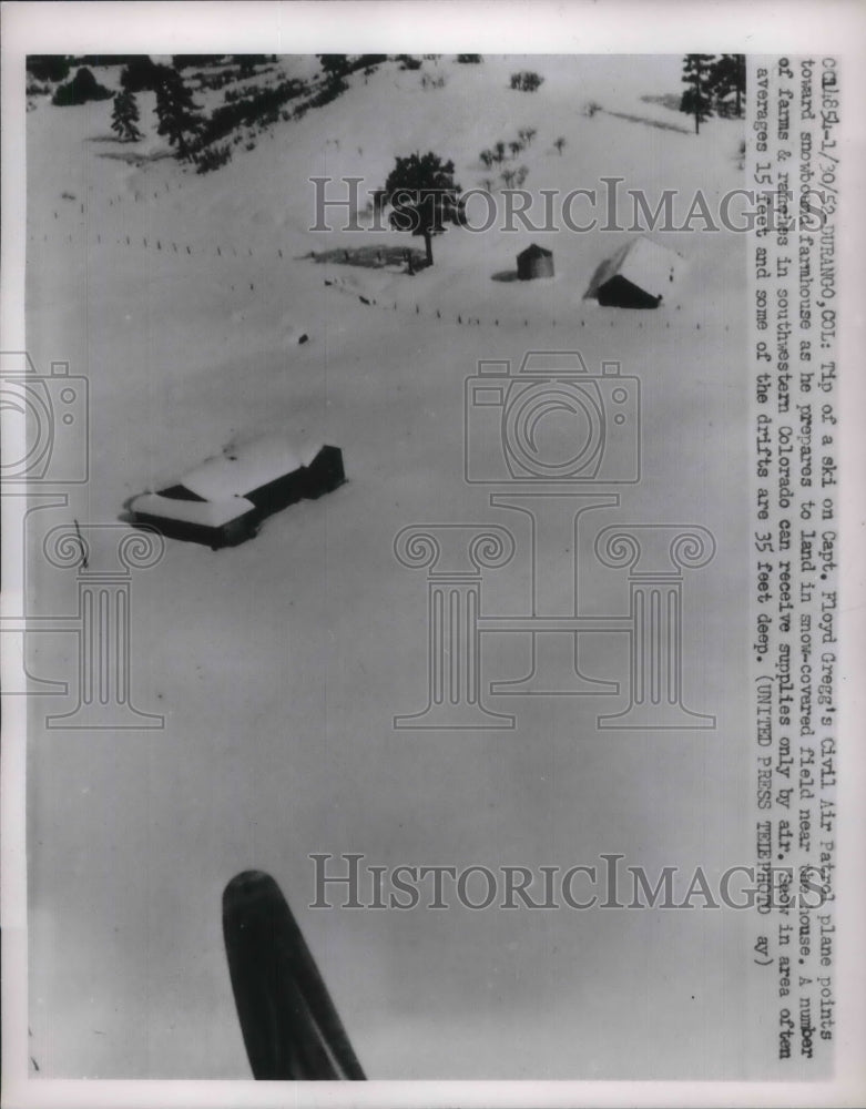 1952 Press Photo Tip of ski on Capt. Floyd  Gregg's Civil Air Patrol Plane- Historic Images