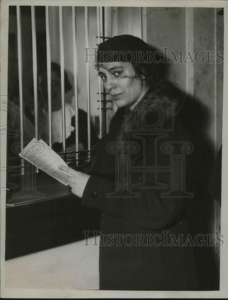 1935 Press Photo Victoria Lazaroff - nec55356