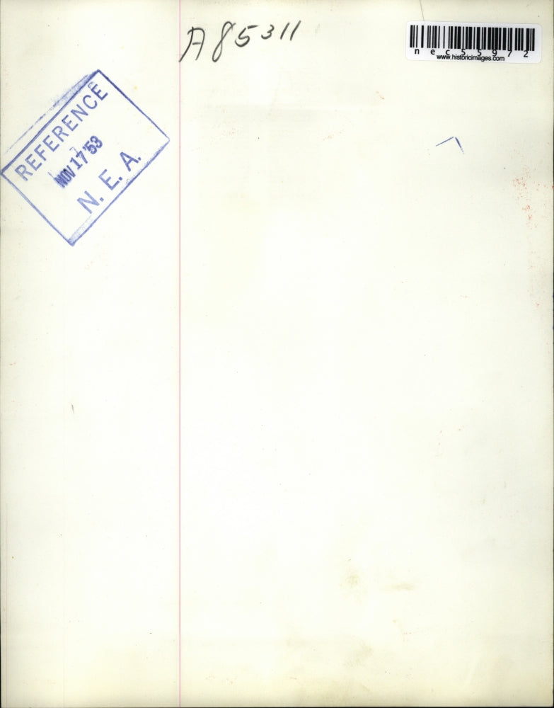 1953 Press Photo 1st Lt. Edward Schowalter Jr. Receiving Medal of Honor