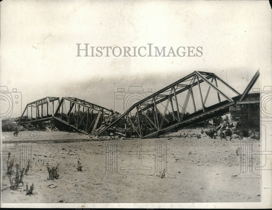 1924 Press Photo Mexican Bridge Dynamited by rebels