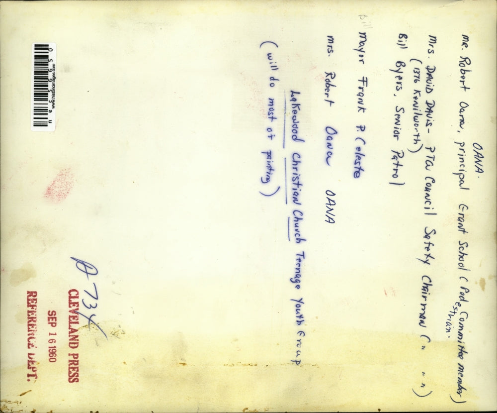 1960 Press Photo Mr. Robert Dana Prinicpal Grant School, Mrs. David Davis, PTA