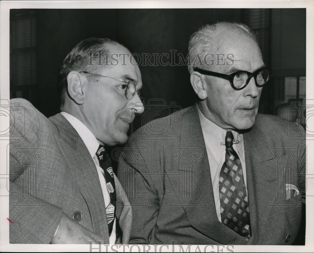 1946 Press Photo Col. John Slezak(L) and BGen T.S. Hammond appears before Senate- Historic Images